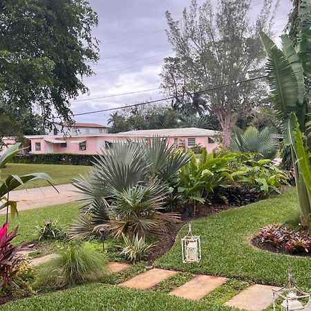 Paradise Gardens-Wilton Manors- Male Only Экстерьер фото